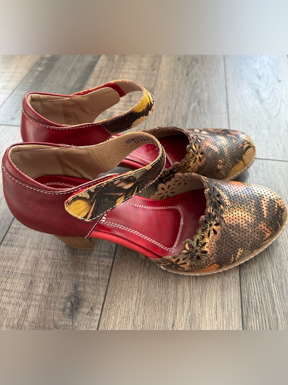 L'Artiste Spring Step Close Toe Sandal Heel Sunset Dreams Women’s 40/9